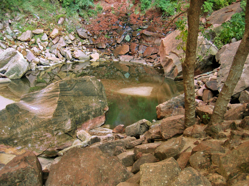 Upper Emerald Pool