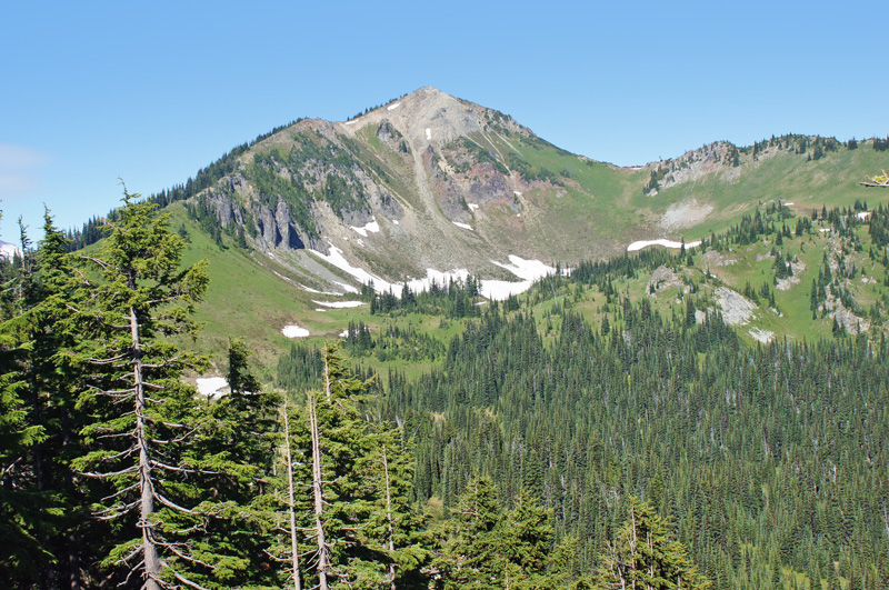 Dege Peak